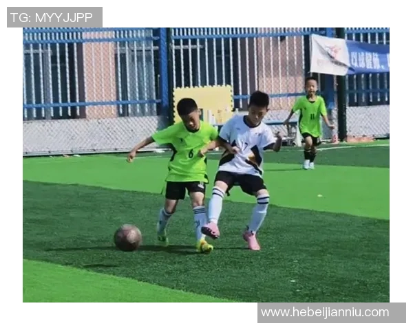 高燃瞬间足球明星展现激情与荣耀的完美时刻