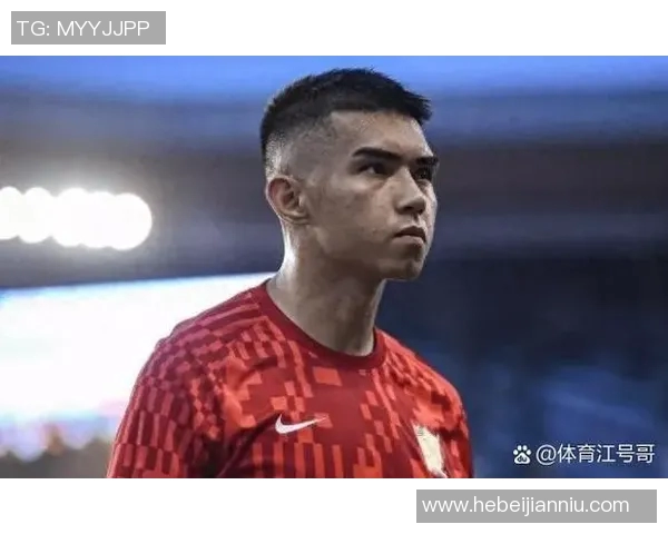 法国18岁小将足球明星崭露头角引发全球关注与期待 法国18岁小将足球明星崭露头角引发全球关注与期待